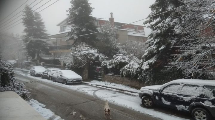 Αποτέλεσμα εικόνας για Καιρός: Στα λευκά η Βόρεια Ελλάδα - Τα πρώτα χιόνια στα ορεινά της Θεσσαλονίκης