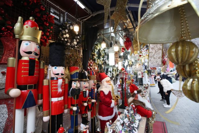 Christmas decoration for sale in Seoul