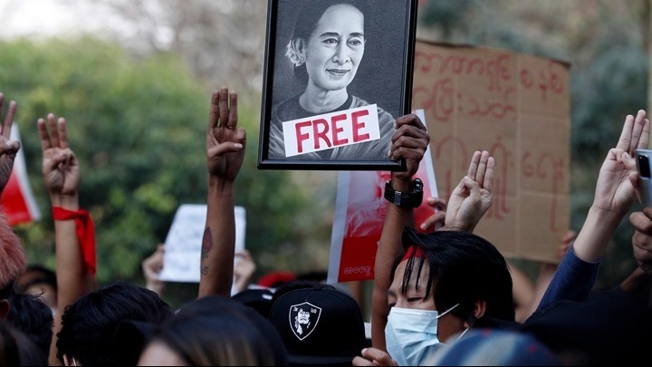 Μιανμάρ: Νέες μαζικές κινητοποιήσεις εναντίον του πραξικοπήματος