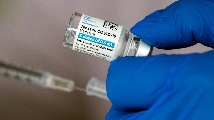 Από σήμερα εμβολιασμοί και με το μονοδοσικό εμβόλιο της Johnson & Johnson