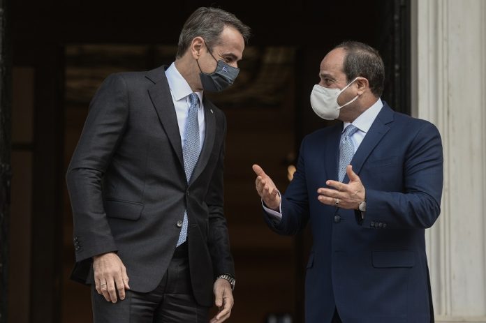 ÅÐÉÓÇÌÇ ÅÐÉÓÊÅØÇ ÔÏÕ ÐÑÏÅÄÑÏÕ ÔÇÓ ÁÉÃÕÐÔÏÕ ABDEL FATTAH AL SISI / ÓÕÍÁÍÔÇÓÇ ÌÅ ÔÏÍ ÐÑÙÈÕÐÏÕÑÃÏ ÊÕÑ. ÌÇÔÓÏÔÁÊÇ (EUROKINISSI/ÔÁÔÉÁÍÁ ÌÐÏËÁÑÇ)