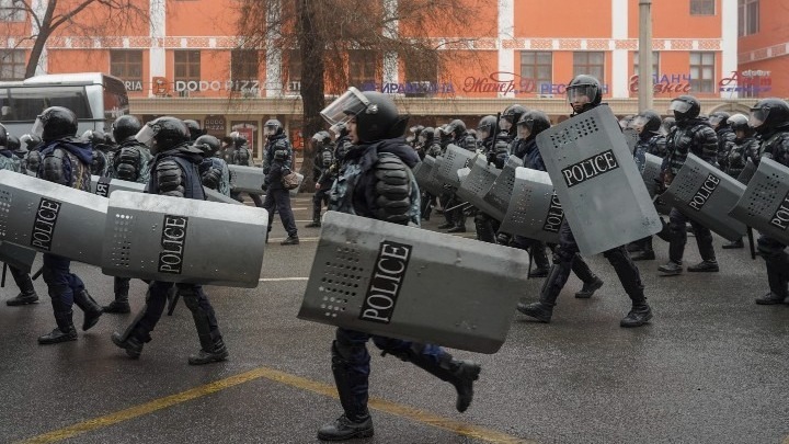 Καζακστάν: Περισσότερες από 3.800 συλλήψεις διαδηλωτών. 26 νεκροί από τα επεισόδια
