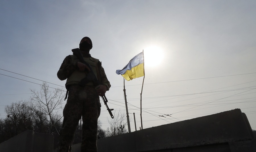 Ουκρανική κρίση – Ώρα να κοιταχτούμε στον καθρέπτη. Γράφει ο Δημήτρης Απόκης