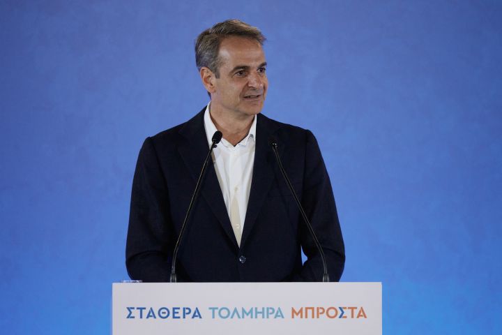 ΕΠΙΣΚΕΨΗ ΤΟΥ ΠΡΩΘΥΠΟΥΡΓΟΥ ΚΥΡΙΑΚΟΥ ΜΗΤΣΟΤΑΚΗ ΣΕ ΠΑΡΑΜΥΘΙΑ, ΠΑΡΓΑ ΚΑΙ ΑΡΤΑ(ΔΗΜΗΤΡΗΣ ΠΑΠΑΜΗΤΣΟΣ/ΓΡΑΦΕΙΟ ΤΥΠΟΥ ΠΡΩΘΥΠΟΥΡΓΟΥ/EUROKINISSI)