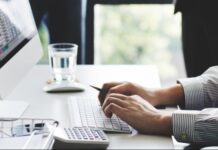 Μείωση στην παραγωγικότητα στην εργασία διαπιστώθηκε 15 χρόνια πριν από τη διάγνωση πρώιμης άνοιας