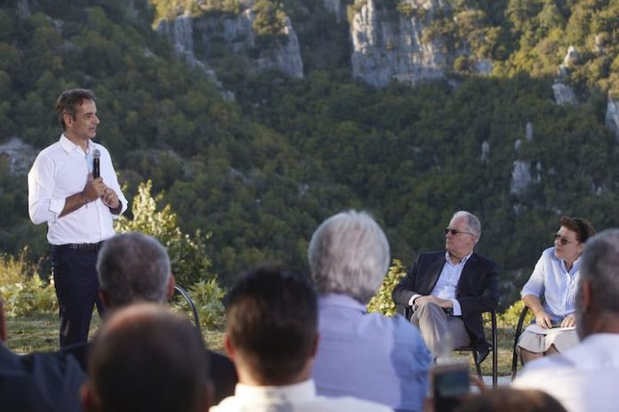 ΜΗΤΣΟΤΑΚΗΣ Κ ΕΠΙΣΚΕΨΗ ΣΤΑ ΙΩΑΝΝΙΝΑ
