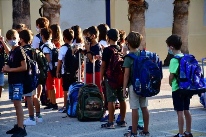 ΕΝΑΡΞΗ ΣΧΟΛΙΚΗΣ ΧΡΟΝΙΑΣ ΝΑΥΠΛΙΟ ΚΟΡΟΝΟΪΟΣ