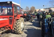 Μακεδονία: Σταθεροί στα μπλόκα οι αγροτοκτηνοτρόφοι – Κλιμάκωση νέων κινητοποιήσεων αύριο